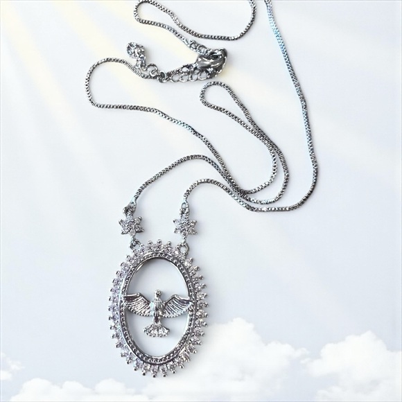 Dove Cubic Zirconia Pendant Necklace - Picture 5 of 16